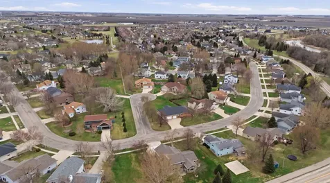 4054 S Rivershore Drive Moorhead MN 56560