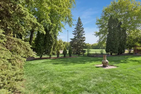 12838 95th Avenue N Maple Grove MN 55369