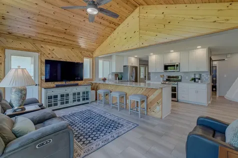29645 Neal Avenue Lindstrom MN 55045