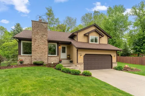 17128 Hannibal Court Lakeville MN 55044