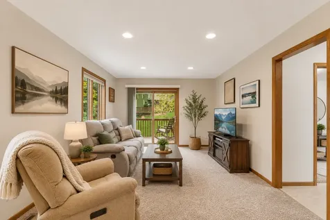 17128 Hannibal Court Lakeville MN 55044