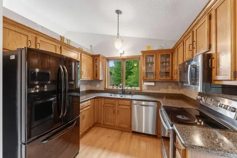 17128 Hannibal Court Lakeville MN 55044