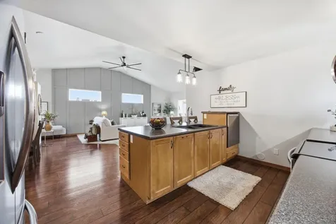 2817 35th Street S Moorhead MN 56560