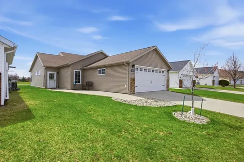 2817 35th Street S Moorhead MN 56560