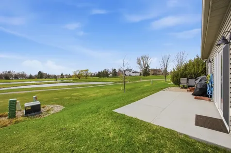 2817 35th Street S Moorhead MN 56560