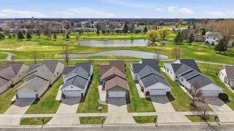 2817 35th Street S Moorhead MN 56560