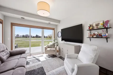 2817 35th Street S Moorhead MN 56560