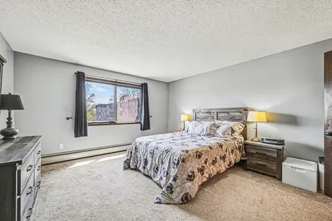 1304 W Medicine Lake Drive Plymouth MN 55441