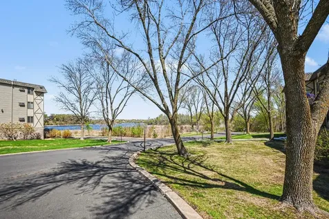 1304 W Medicine Lake Drive Plymouth MN 55441