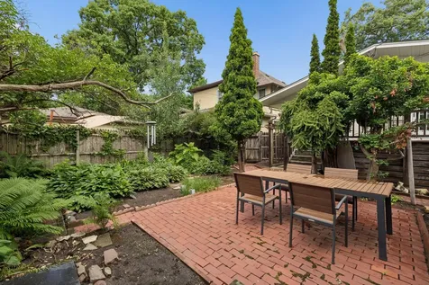 145 Rustic Lodge W Minneapolis MN 55419