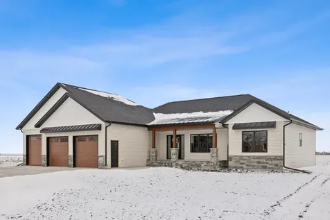1555 72nd Avenue S Fargo ND 58104