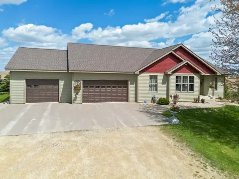 15585 County 9 Boulevard Goodhue MN 55027
