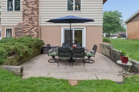 1916 Evergreen Echo Woodbury MN 55125