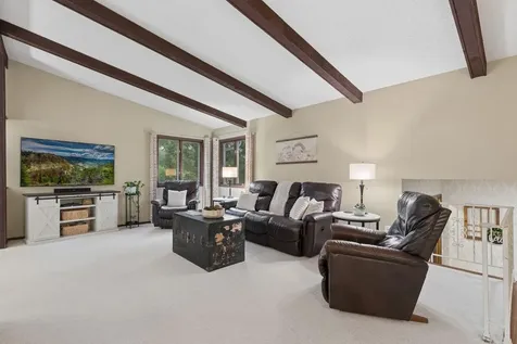 1916 Evergreen Echo Woodbury MN 55125