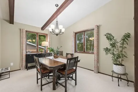 1916 Evergreen Echo Woodbury MN 55125