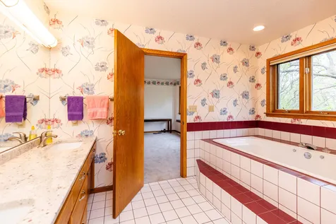 1301 64th Avenue N Fargo ND 58102