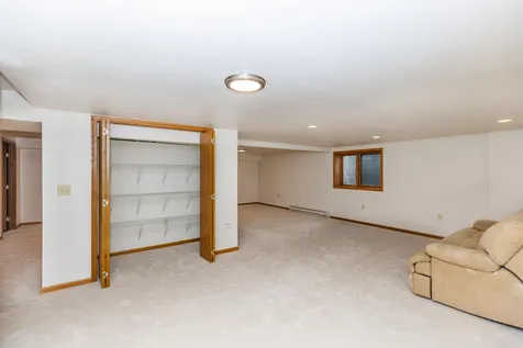1301 64th Avenue N Fargo ND 58102
