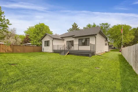 1431 Sumter Avenue N Golden Valley MN 55427