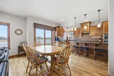 711 47th Avenue W West Fargo ND 58078