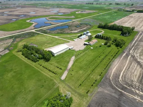 3853 91st Avenue SE Jamestown ND 58401