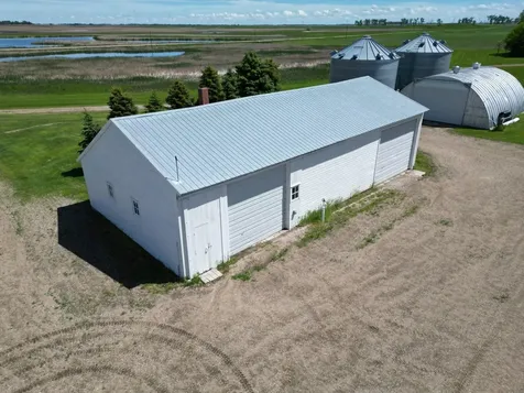 3853 91st Avenue SE Jamestown ND 58401