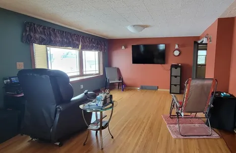 3853 91st Avenue SE Jamestown ND 58401