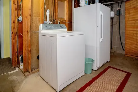 3853 91st Avenue SE Jamestown ND 58401
