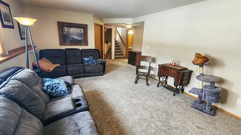 4041 S Rivershore Drive Moorhead MN 56560