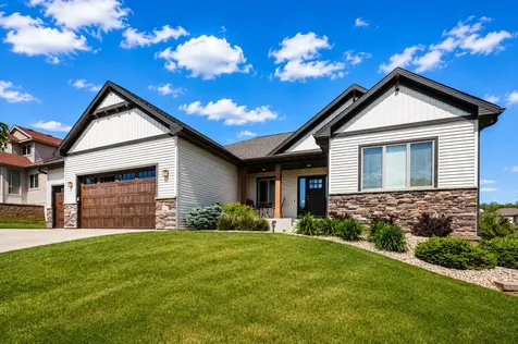 1936 Kerry Drive NE Rochester MN 55906
