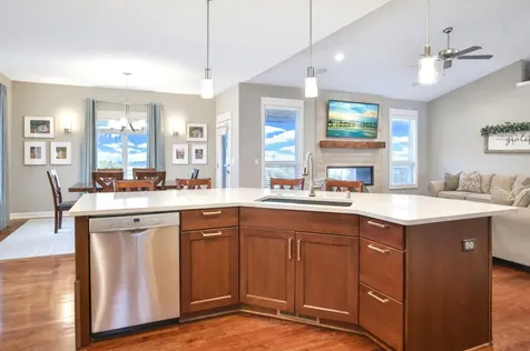 1936 Kerry Drive NE Rochester MN 55906
