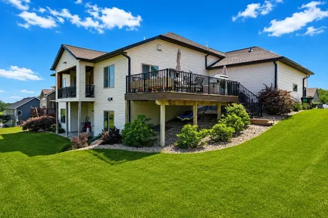 1936 Kerry Drive NE Rochester MN 55906