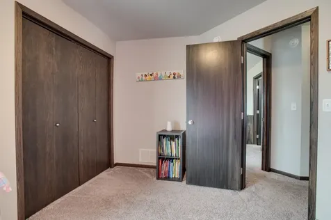 954 28th Avenue W West Fargo ND 58078