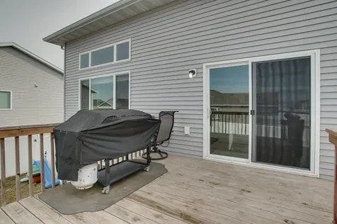 954 28th Avenue W West Fargo ND 58078
