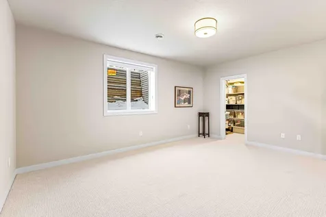 324 25th Avenue E West Fargo ND 58078