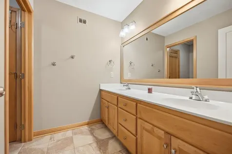 11503 Armstrong Court Inver Grove Heights MN 55077