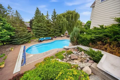 11503 Armstrong Court Inver Grove Heights MN 55077