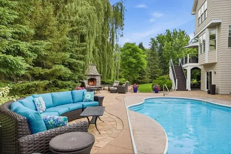 11503 Armstrong Court Inver Grove Heights MN 55077