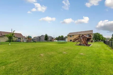 1604 Prairie Avenue SW Faribault MN 55021