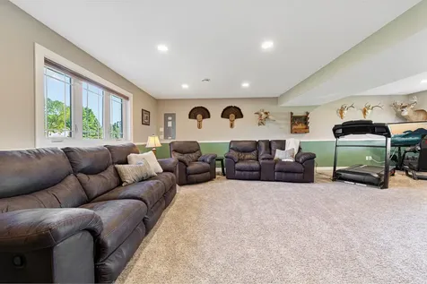 1604 Prairie Avenue SW Faribault MN 55021