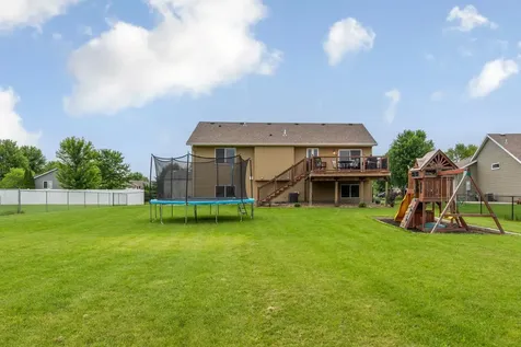 1604 Prairie Avenue SW Faribault MN 55021