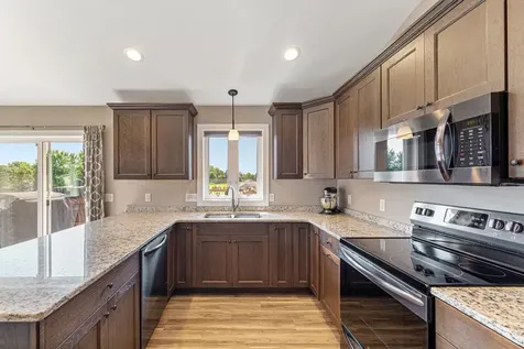 1604 Prairie Avenue SW Faribault MN 55021