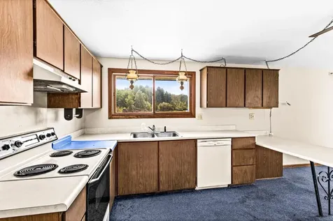 6606 Metso Road Kettle River MN 55757