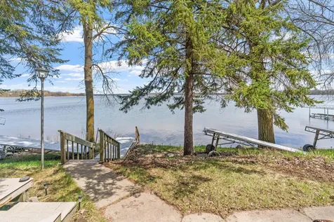 32818 742nd Avenue South Haven MN 55382