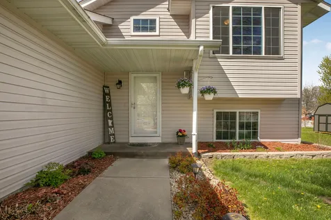 6158 Wildwood Way Monticello MN 55362