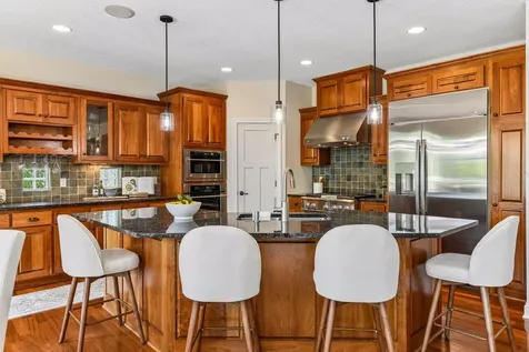 6137 Niagara Lane N Plymouth MN 55446