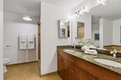 215 10th Avenue S Minneapolis MN 55415