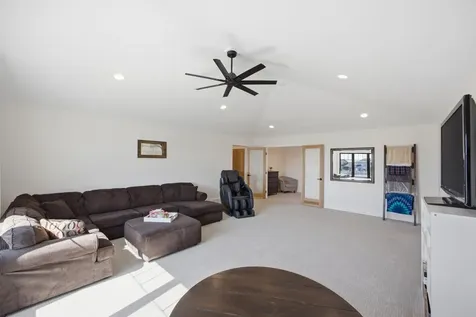 3632 Crimson Loop S Fargo ND 58104