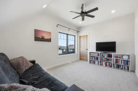 3632 Crimson Loop S Fargo ND 58104