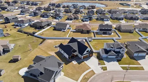 3632 Crimson Loop S Fargo ND 58104