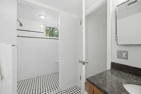 3121 W 84th Street Bloomington MN 55431